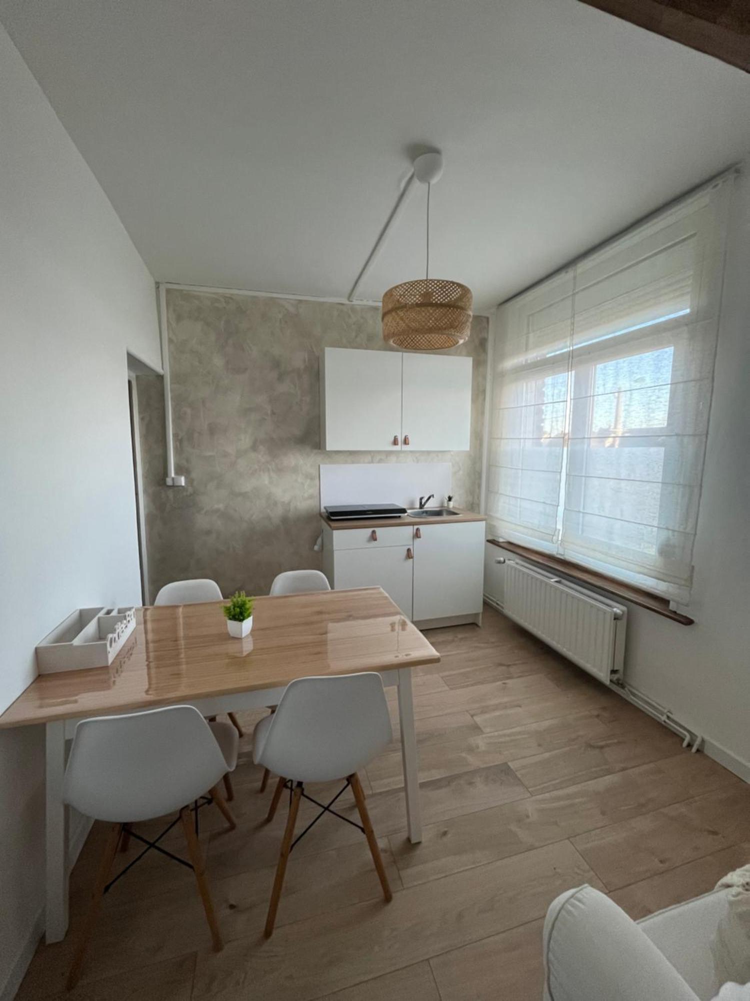 לנס Jolie Maison De Coron מראה חיצוני תמונה